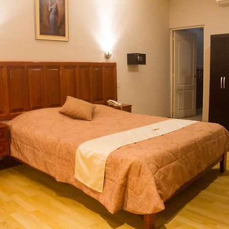 Hotel Safari Iquitos Luaran gambar