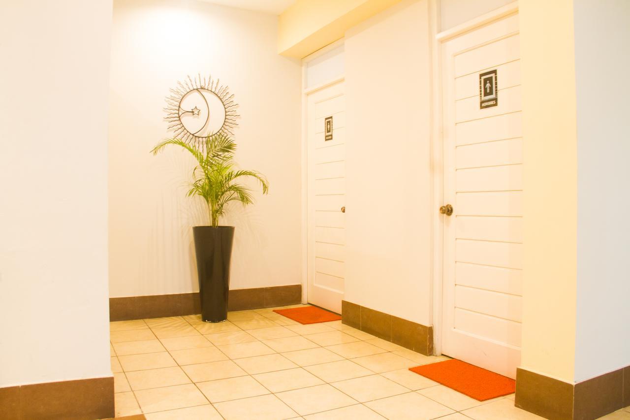 Hotel Safari Iquitos Luaran gambar
